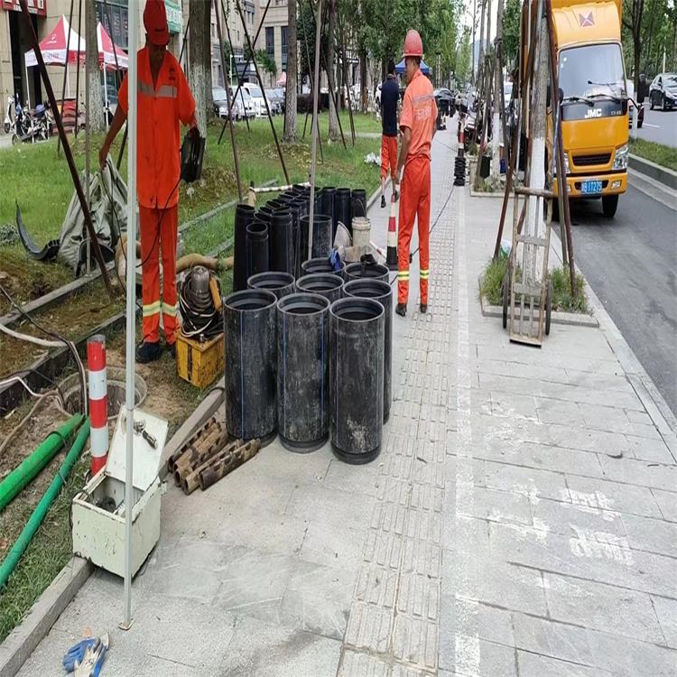 哈巴河管道短管置换修复